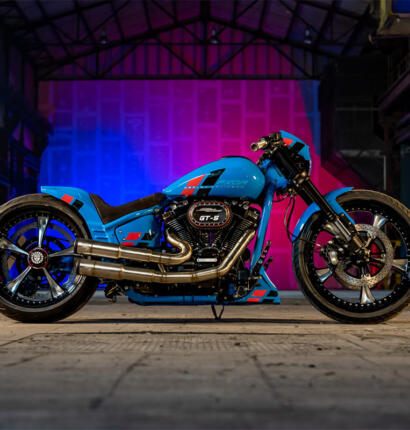 Customized Harley-Davidson FXDR