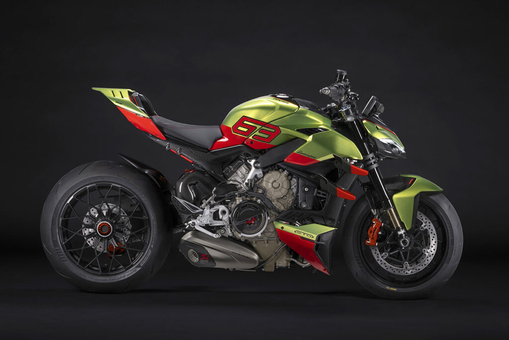 ducati-streetfighter-v4-lamborghini-speciale-clienti-naked-bike
