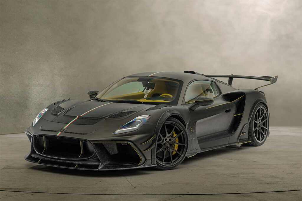 maserati-mc20-mansory-frontansicht-von-der-seite