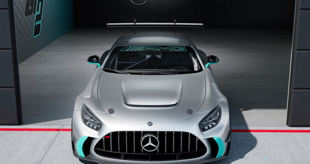 mercedes-amg-gt2-customer-racing