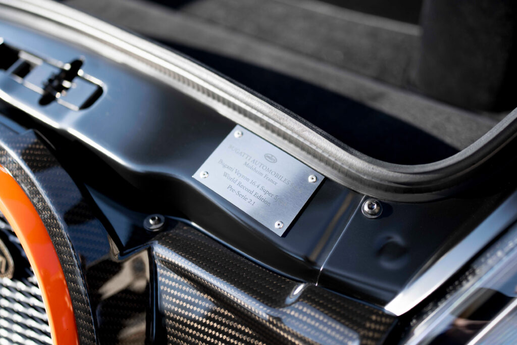 bugatti-metallplaetchen-einstiegsleiste