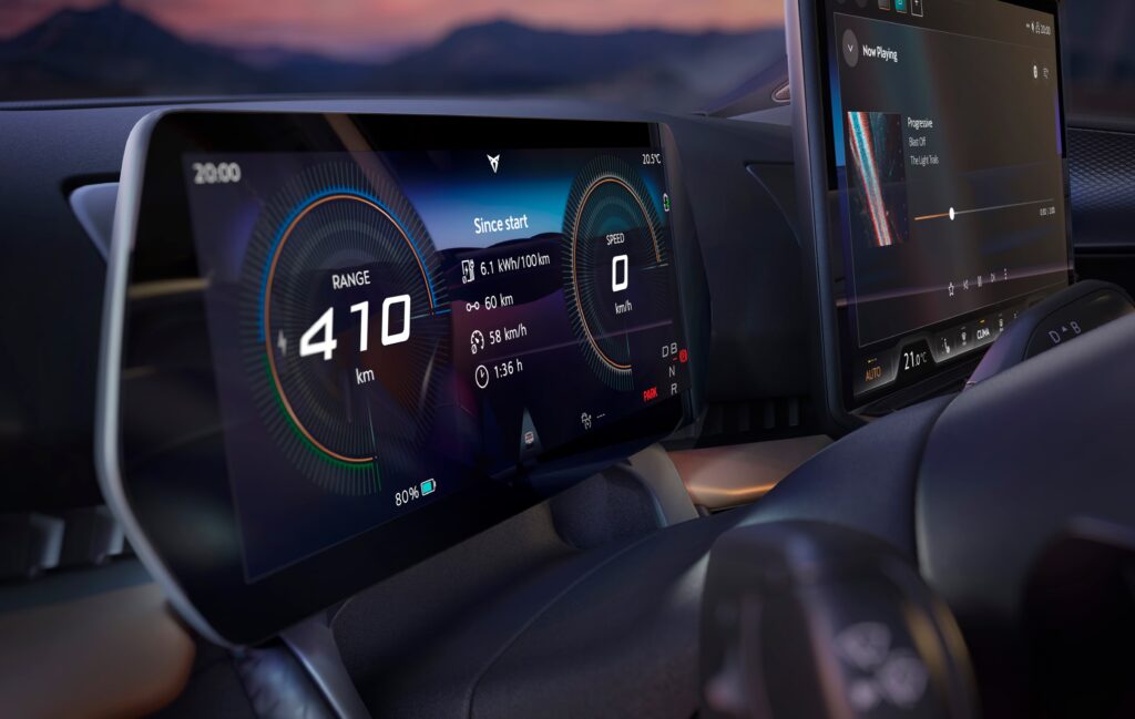 innenansicht-bildschirm-cupra-tavascan