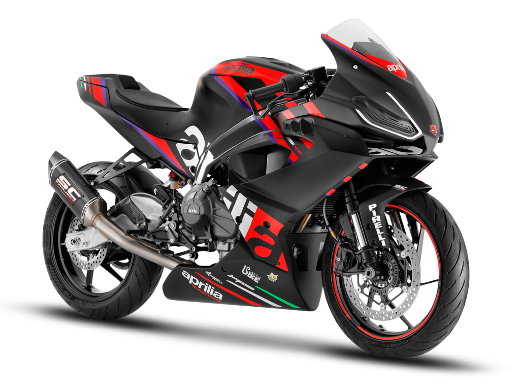aprilia-rs-457-schwarz-rot-seitenansicht-front