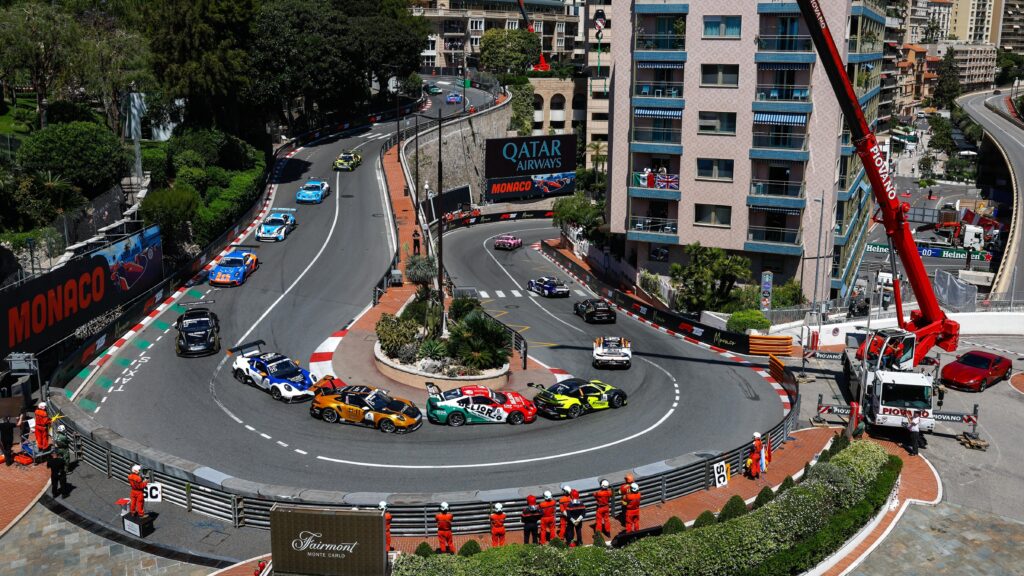monaco-kurve-rennen-porsche-911